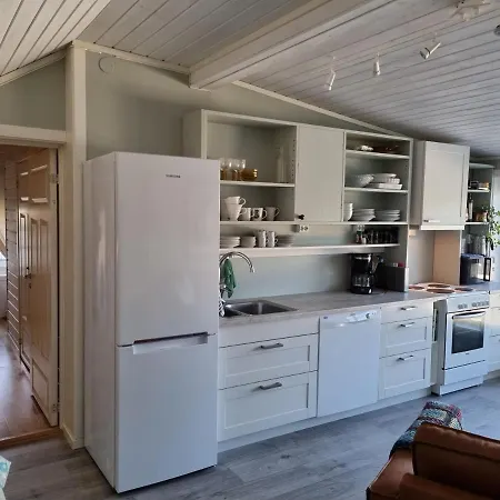 Loftsleilighet Midt I Sentrum Skjervoy