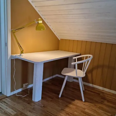 Loftsleilighet Midt I Sentrum