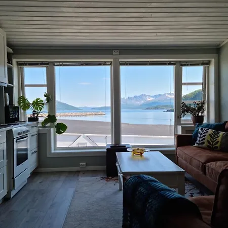 公寓 Loftsleilighet Midt I Sentrum