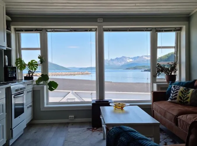 Apartament Loftsleilighet Midt I Sentrum